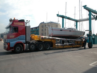 /hmh_stable/img/nieuws/RM 1060 Aankomst IJmuiden.jpg